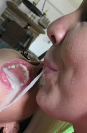Images 11 - Полный рот спермы (67 порно фото) 