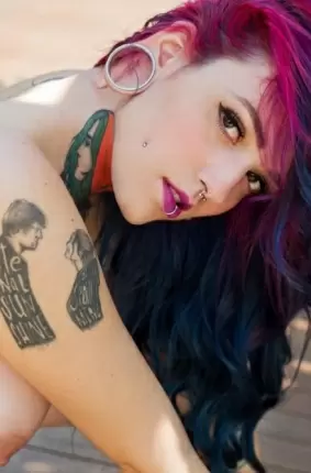 Images 16 - Татуированная красавица с пышными сисями желает пошалить 