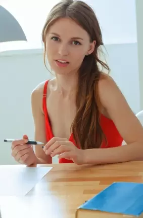 Images 7 - Худенькая преподавательница вонзила в писю пластиковую ручку 