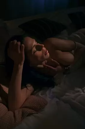 Images 9 - Сексуальная дева в полумраке 
