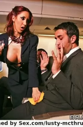 Images 3 - Порно фото стюардессы с симпатичным пассажиром 