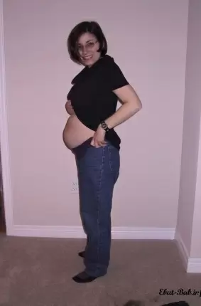 Images 11 - Беременная женщина с огромной грудью 