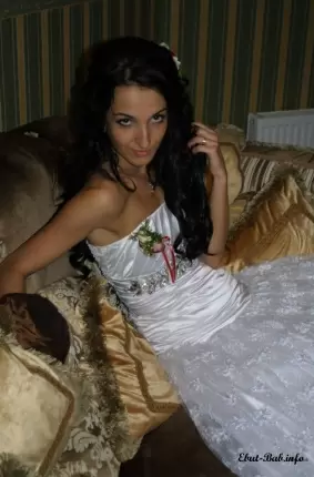 Images 18 - Частное фото молодой армянской жены 