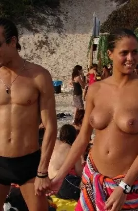 Images 16 - Девушки топлес и голые на пляже 
