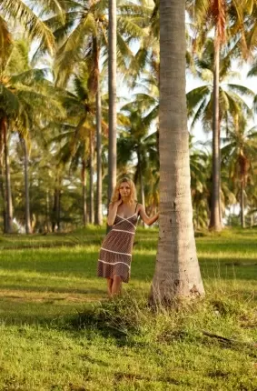 Images 2 - Отдых на курорте с женой под пальмами 