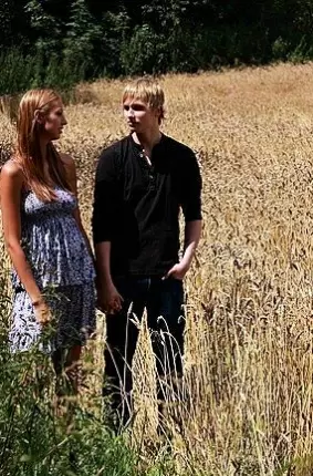Images 1 - Всадил девушке посреди пшеничного поля 