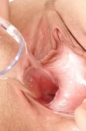 Images 9 - Медсестра в телесных чулках показала вагину изнутри 
