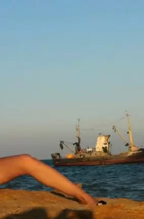 Images 9 - Морячка Ирина теребит руками пизду 