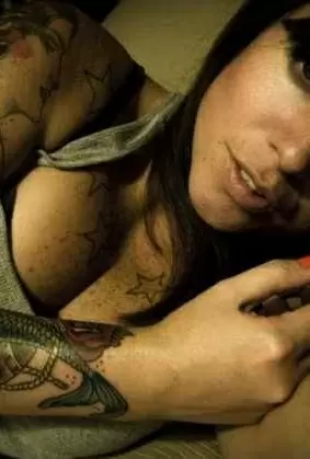 Images 26 - Эротические фото девушек с татуировками 