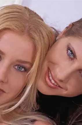 Images 1 - Групповуха с двумя ненасытными блондинками 
